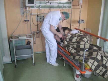 VIDEO: Bataie ca in filme! Un brailean a ramas lat in mijlocul strazii
