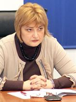 Ponta si Dragnea trebuie sa explice schimbarea din functie a Mihaelei Marcu