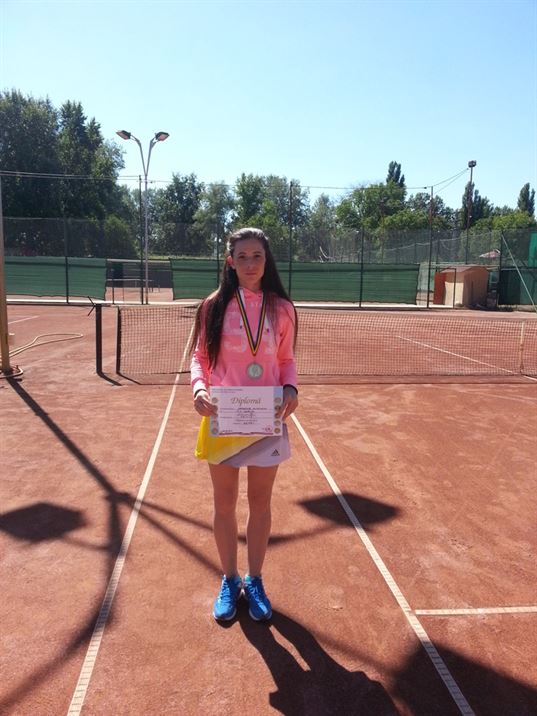 Medalie de argint la campionatul de tenis de camp al MAI