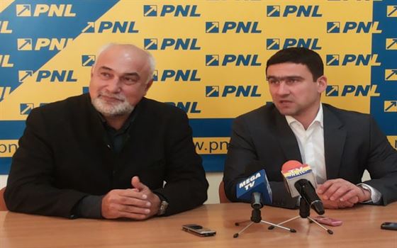 Vosganian: Opoziţia este mai grea decat guvernarea