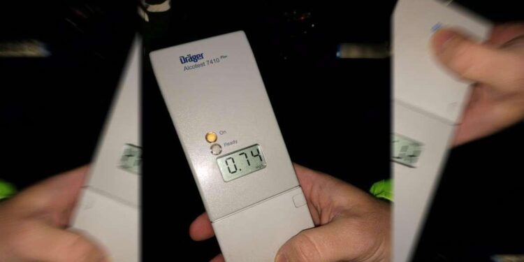 Alcoolemie de 0.92 mg/l depistată la un șofer care circula pe Calea Călărașilor la miezul nopții