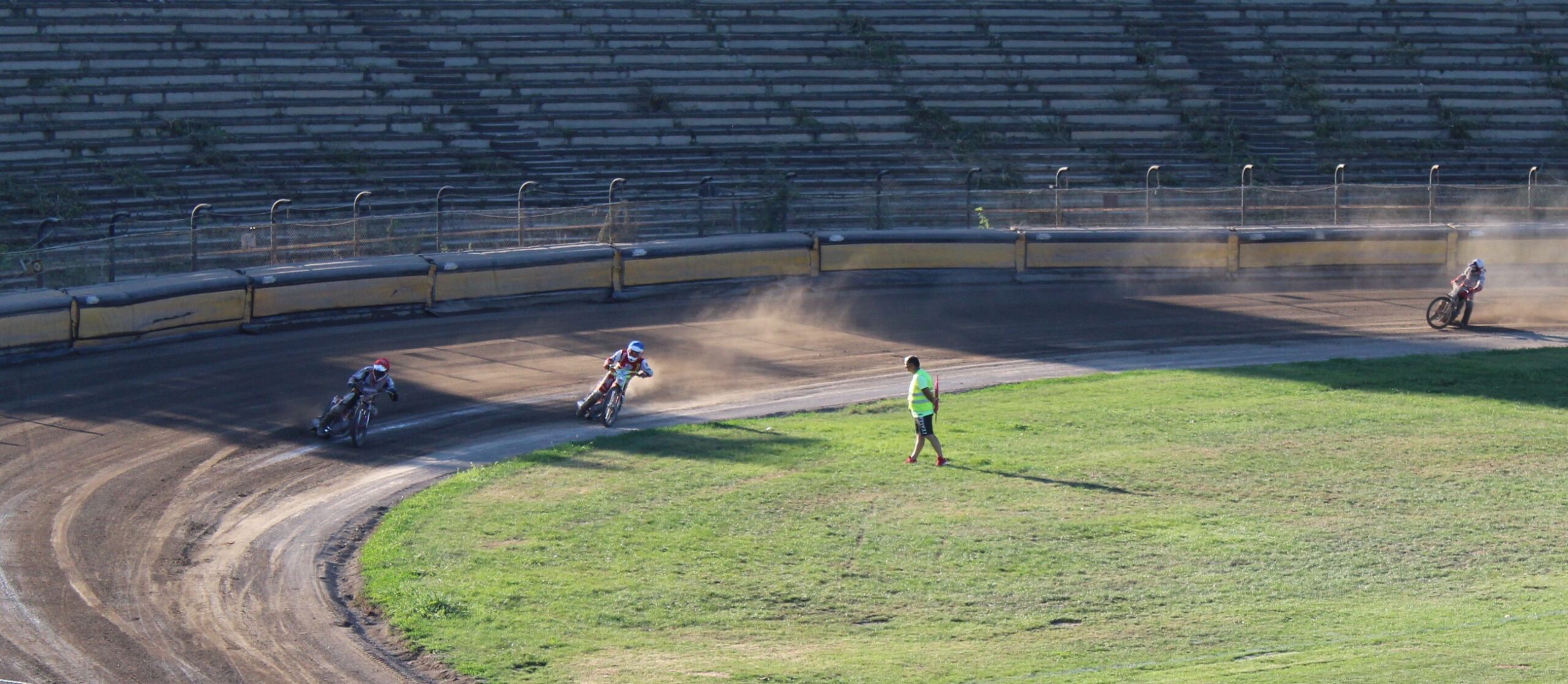 Duminică s-a desfășurat, la Brăila, etapa a III-a a Campionatului Național Individual de dirt-track