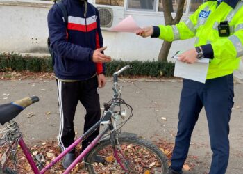 Acțiuni ale polițiștilor pentru prevenirea accidentelor rutiere
