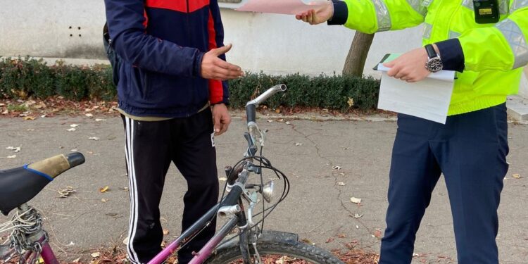 Acțiuni ale polițiștilor pentru prevenirea accidentelor rutiere
