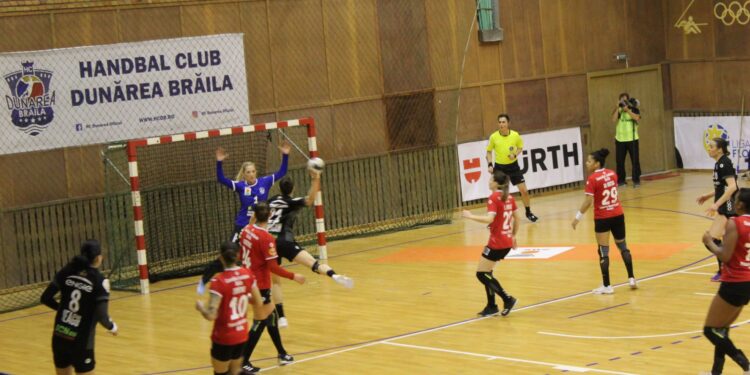 Victorie cu 27-25 pentru HC Dunărea Brăila în fața celor de la CSM București