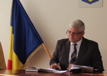 Prefectul Dobrescu a anunțat continuarea acțiunilor echipei mobile de vaccinare în localitățile din județ