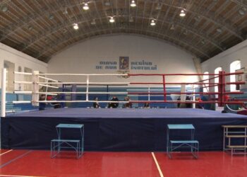 Patru brăileni boxează astăzi pentru calificarea în semifinale la Campionatul național de box pentru juniori