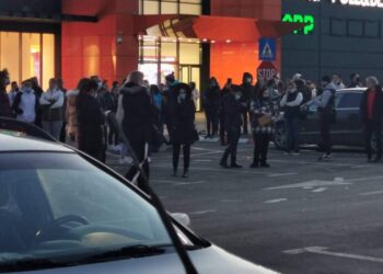 Amenințare cu bombă la Braila Mall