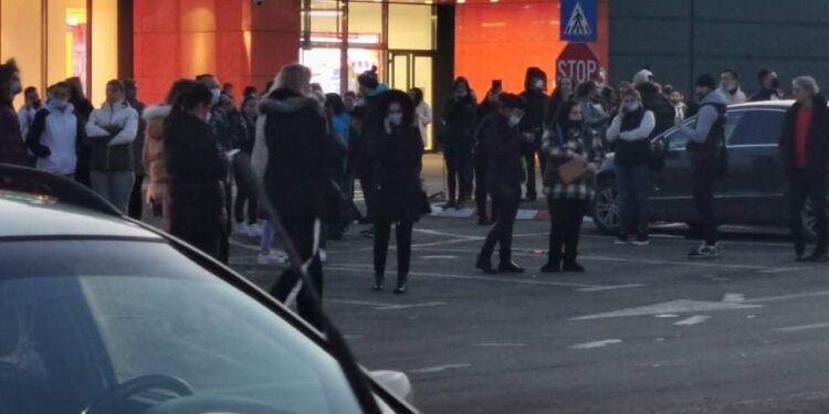 Amenințare cu bombă la Braila Mall