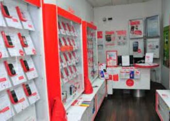 Un tânăr din Ianca a furat un telefon mobil dintr-un centru comercial de pe raza municipiului Brăila