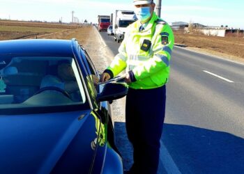 Acțiune a polițiștilor pentru reducerea riscului rutier