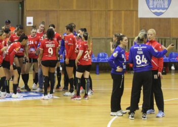 HC Dunărea joacă duminică, pe teren propriu, cu SCM Rm. Vâlcea
