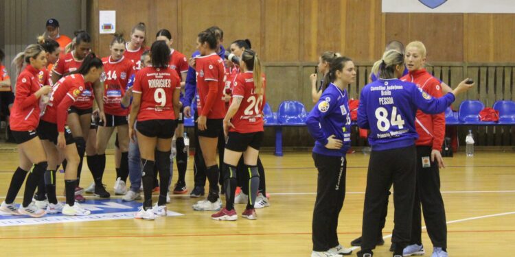 HC Dunărea joacă duminică, pe teren propriu, cu SCM Rm. Vâlcea