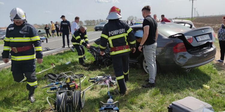 Accident cu două persoane rănite pe DN21, între Însurăței și Bărăganu