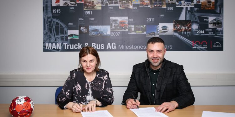 MHS Truck & Bus devine sponsor principal al HC Dunărea Brăila
