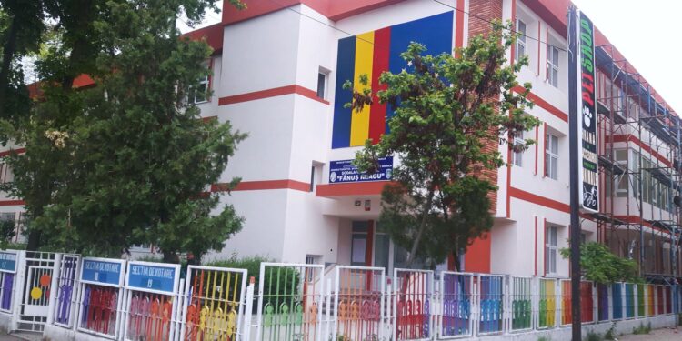 Educaţia fiscală timpurie oferă posibilitatea fiecărui copil să devină un adult responsabil şi independent financiar