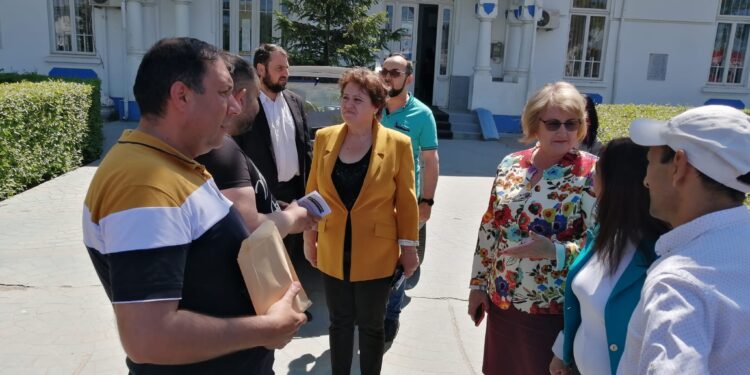 Conștientizarea importanței asumării identității etnice în comunitățile cu romi din localitățile Unirea, Viziru și Însurăței