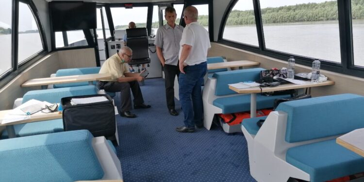 Din 19 mai, în zilele de joi si vineri, vor începe cursele de agrement pe fluviul Dunărea cu nava de pasageri „Chira Chiralina”