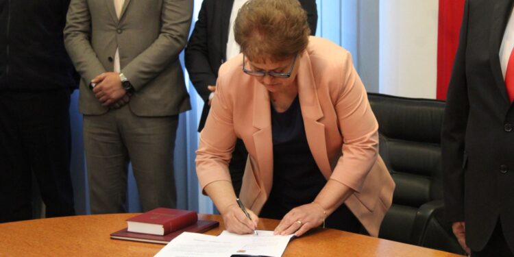 Virginia Loredana Badiu a depus jurământul în funcța de subprefect al județului Brăila