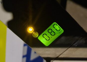 Patru dosare penale pentru alcoolemii între 0.76 și 1.22 mg/l în aerul expirat