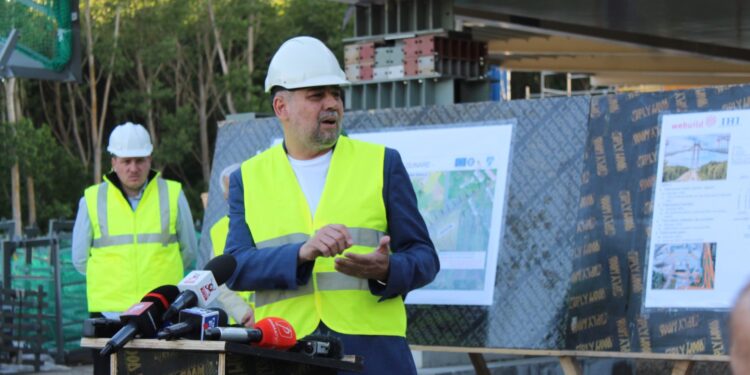 Marcel Ciolacu a povestit istoria semnării contractului pentru Podul de la Brăila
