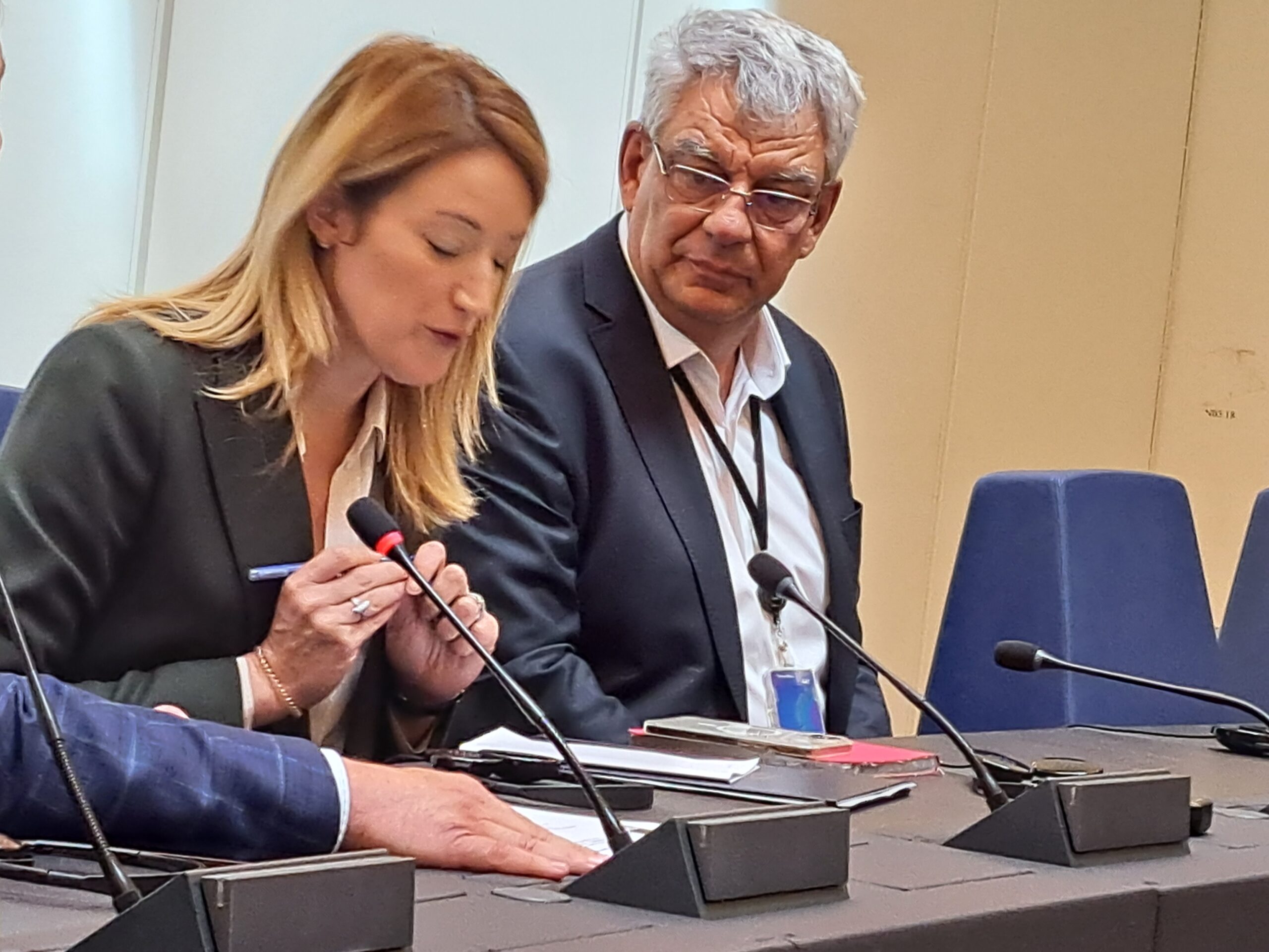 Președinta Parlamentului European, Roberta Metsola, s-a întâlnit cu ziariști din Brăila și Galați, la invitația europarlamentarului Mihai Tudose