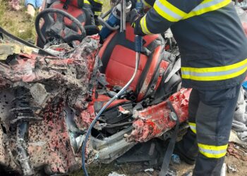 Accident mortal în urma impactului dintre un TIR și un autovehicul
