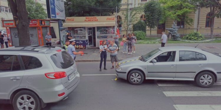 Accidentată în timp ce se angajase în traversarea regulamentară a străzii