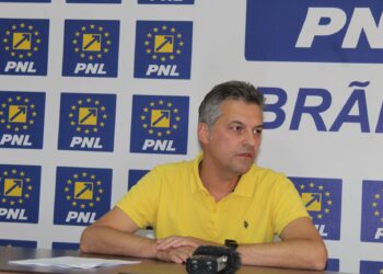 Inspectorul școlar general, Cătălin Canciu, spune că acum școlile brăilene sunt mult mai pregătite să facă față unei reveniri la învățământul online