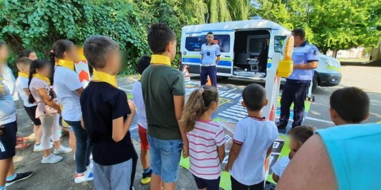 Educație rutieră – activități preventive cu elevii din Ianca