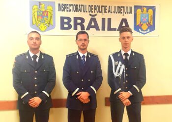 Trei tineri ofițeri la IPJ Brăila