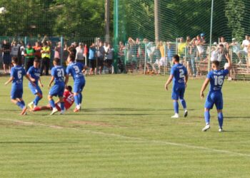 Înfrângere la scor pentru Victoria Traian în primul meci din faza regională a Cupei României la fotbal