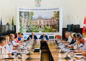 Întâlnire de lucru  a ministrului agriculturii, Petre Daea și a secretarului de stat Sorin Moise, cu directorii Direcțiilor Agricole din toate județele României