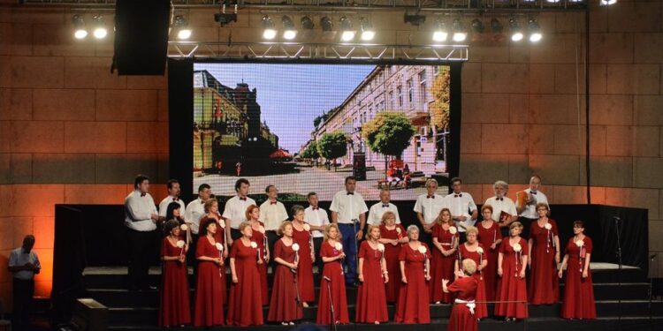 Corul Trison participă la a XVIII-a ediţie a Festivalului-concurs de muzică corală laică și religioasă „Gheorghe Cucu”