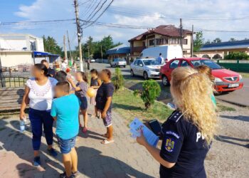 Activități ale polițiștilor cu ocazia ”Zilelor Comunei Ciocile”
