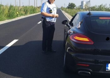 În urma acțiunilor de vineri, polițiștii brăileni au reținut 15 permise de conducere, dintre care 11 pentru depășirea vitezei maxime legale admise