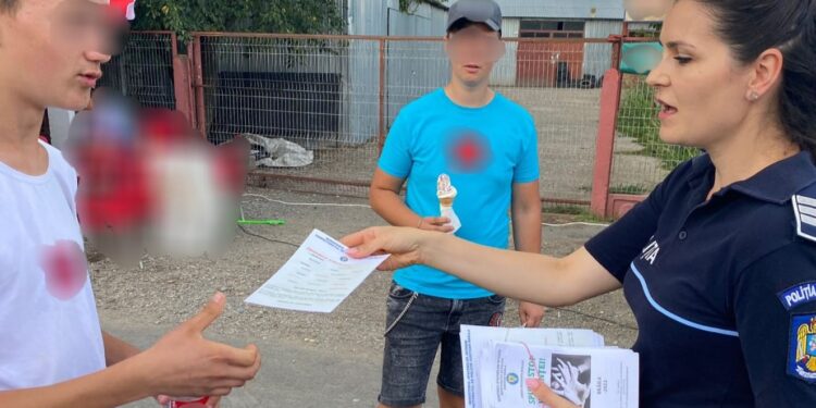 Acțiune a polițiștilor în comuna Dudești în vederea combaterii consumului și traficului ilicit de droguri