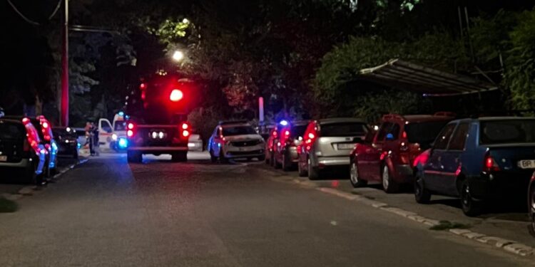Incendiu azi noapte la blocul A8 din cartierul Hipodrom