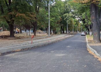 S-a reluat circulația autovehiculelor pe Bulevardul Independenței pe tronsonul cuprins între Str. Școlilor si Str. Calea Călărașilor, dar s-a închis parțial traficul rutier în intersecția Bulevardului Independenței cu Str. 1 Decembrie 1918