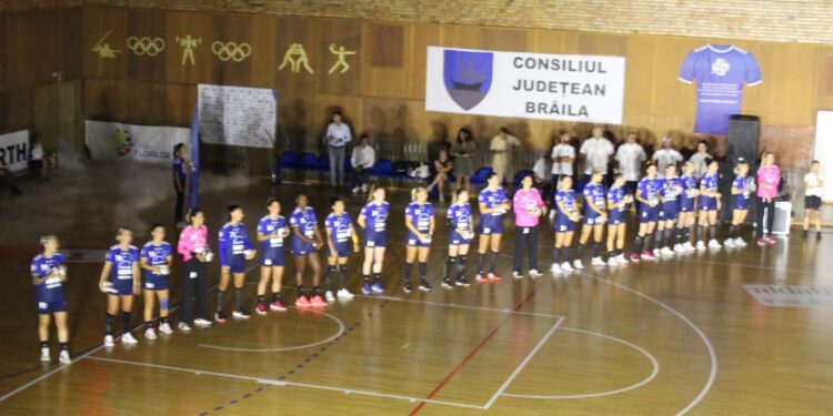 Spectacol la prezentarea noii echipe a HC Dunărea și a imnului oficial