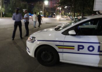 Depistat cu droguri de polițiști