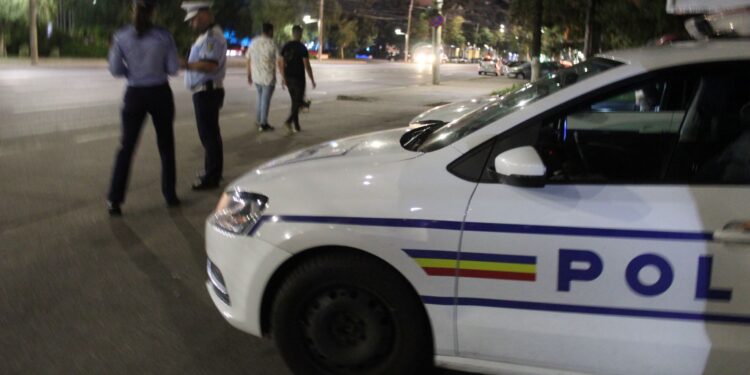 Depistat cu droguri de polițiști