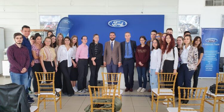 Principele Nicolae include Braila pe harta proiectelor sale caritabile cu sprijinul Est Motors Trade – distribuitorul autorizat Ford din Braila