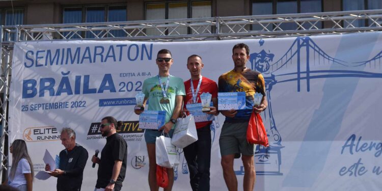 Robert Necula a stabilit un nou record al cursei de 21 km de la Semimaratonul Brăila 2022