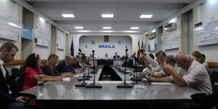 CLM Brăila a actualizat indicatorii tehnico-economici pentru modernizarea sectoarelor fructe și producători din Piața Halelor