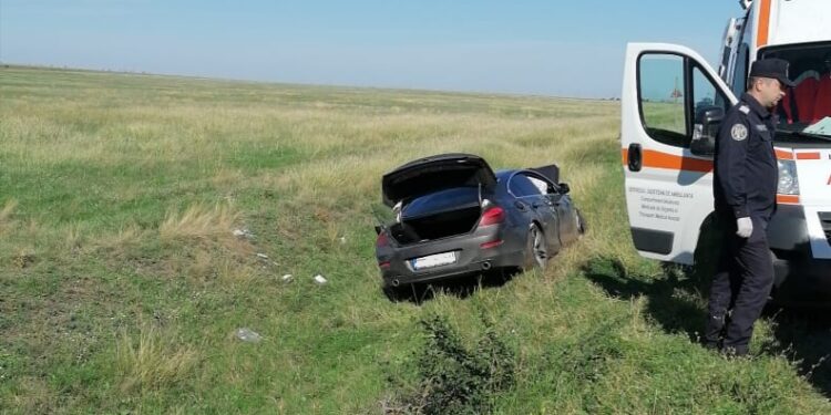 Un brăilean de 33 de ani implicat într-un accident mortal în județul Buzău. Copilul de 11 ani al șoferului din Brăila transportat la spital cu un elicopter SMURD