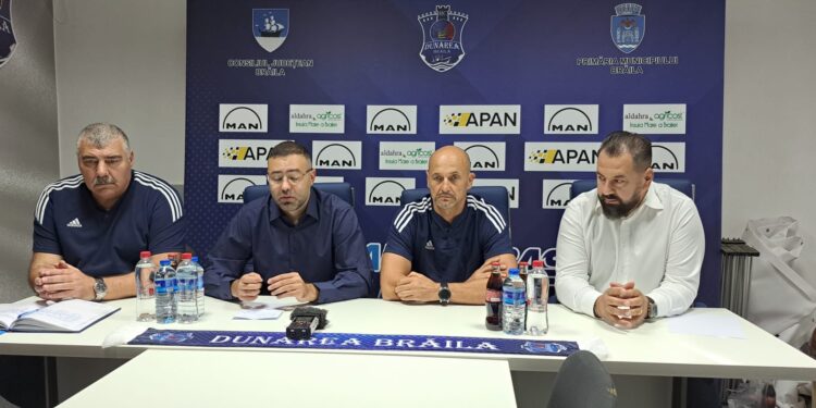 De ce s-a ajuns la înlocuirea lui Hrupec cu Buceschi
