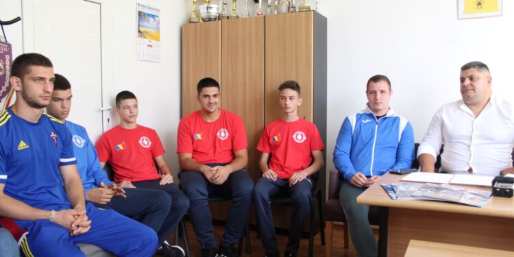 Trei pugiliști de la CSM Brăila vor merge la Campionatul European de box pentru juniori