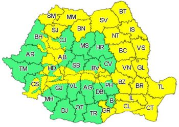 Cod galben de instabilitate atmosferică temporar accentuată, cantități de apă însemnate
