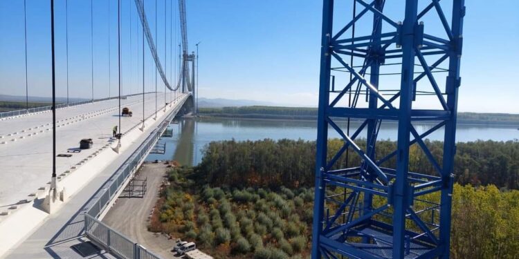 Podul suspendat peste Dunăre a primit la Milano premiul AICAP (Asociaţia Italiană a Betonului Armat şi Precomprimat)